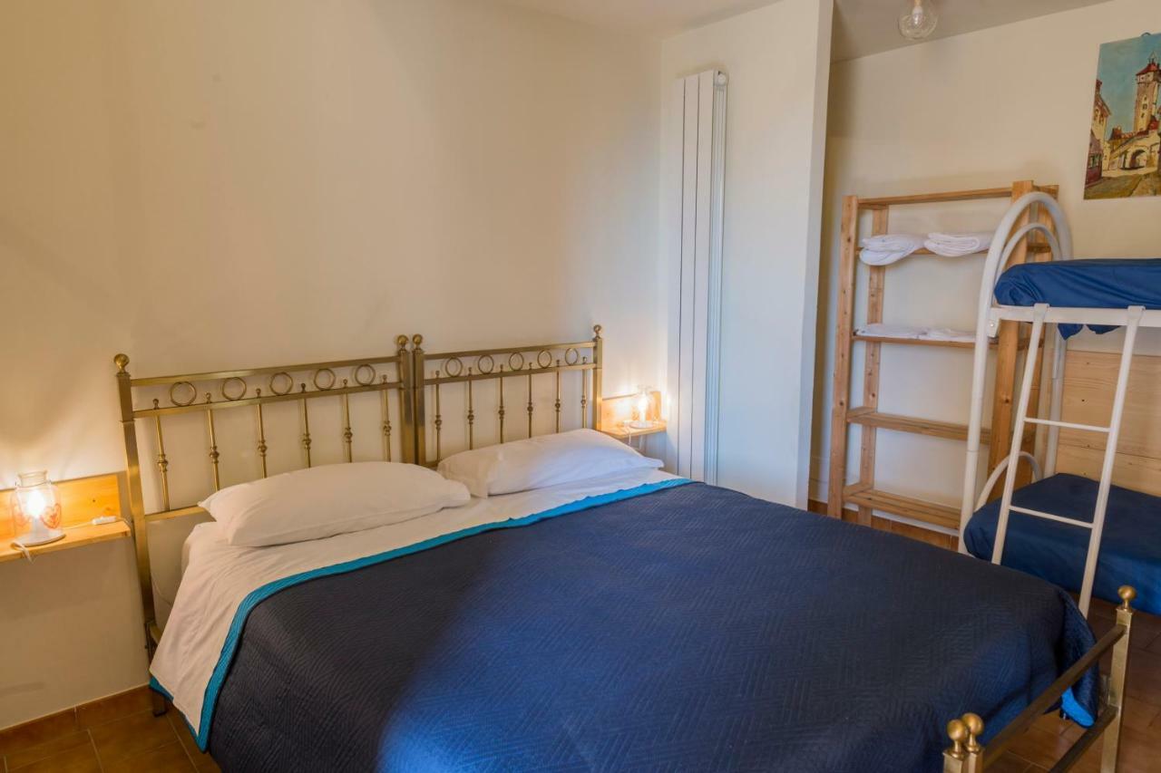 Bed & Breakfast Hotel California Terracina Exteriör bild