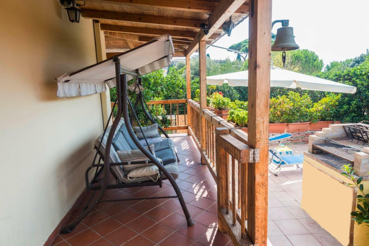 Bed & Breakfast Hotel California Terracina Exteriör bild