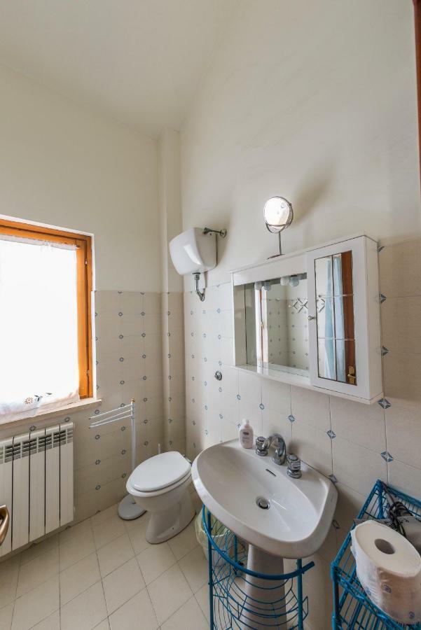 Bed & Breakfast Hotel California Terracina Exteriör bild